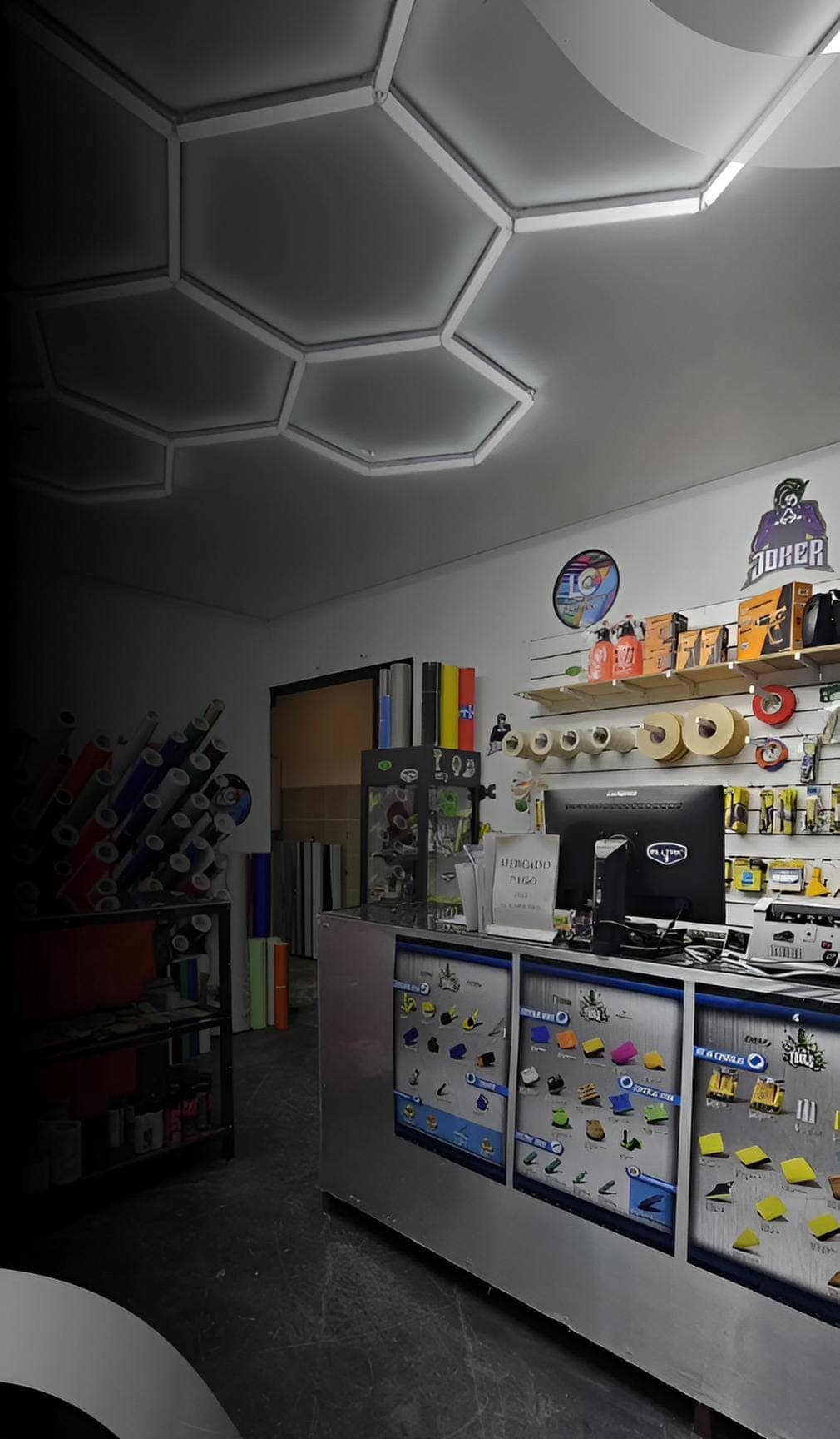 Personal de LC Suministros Gráficos — Compromiso y profesionalismo en Mendoza